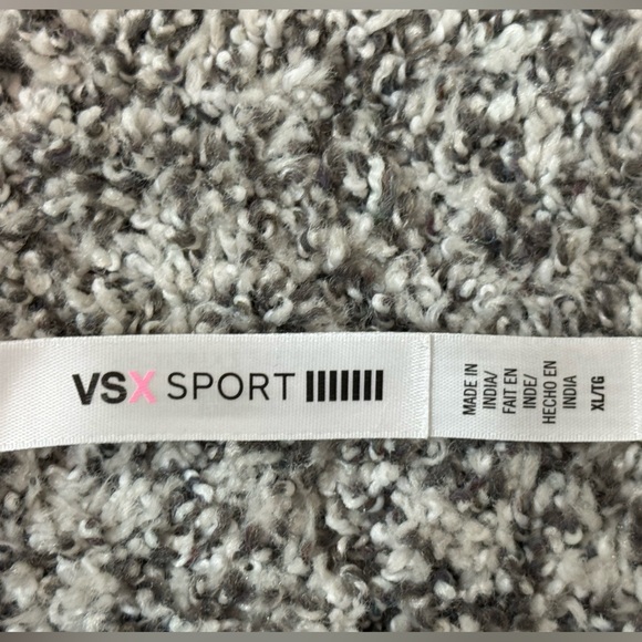 Victoria’s Secret VSX Sport Low Impact Sports Bra - XL - Picture 2 of 2